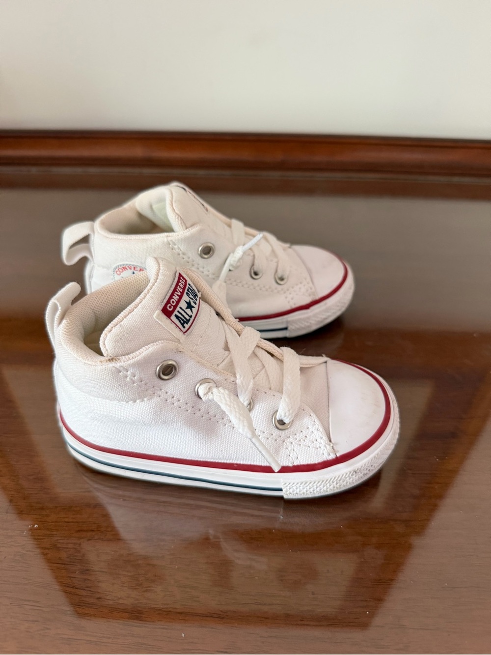 Converse Street Mid Toddler Size 6 White Sneakers All Star Lace Up - Picture 3 of 6